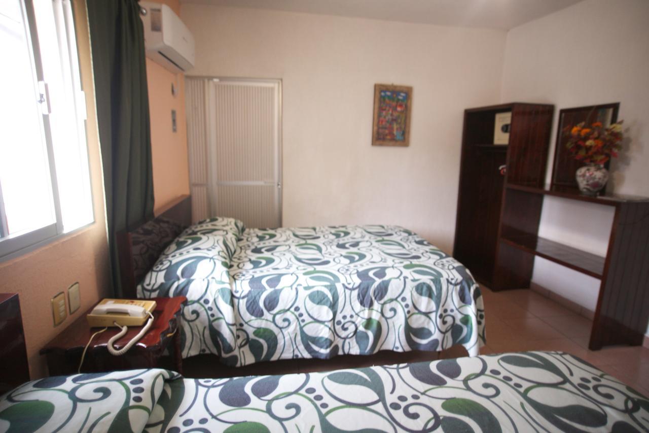 Hotel Maria De Lourdes Tuxtepec Екстериор снимка
