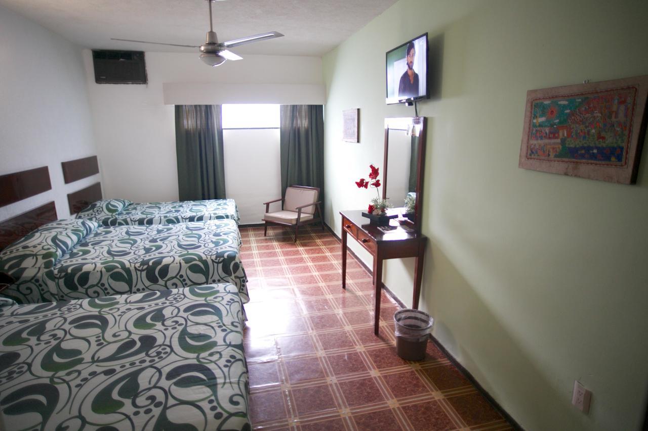 Hotel Maria De Lourdes Tuxtepec Екстериор снимка