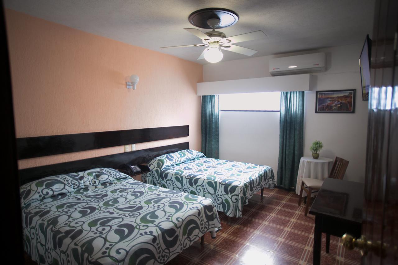 Hotel Maria De Lourdes Tuxtepec Екстериор снимка